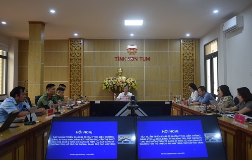 Hội nghị tập huấn nghiệp vụ triển khai 02 nhóm TTHC liên thông